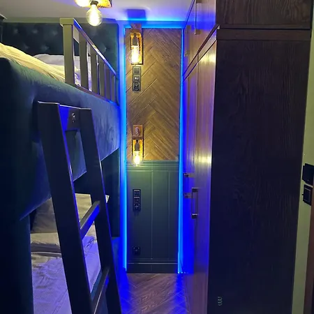 Domek alpejski Gler House